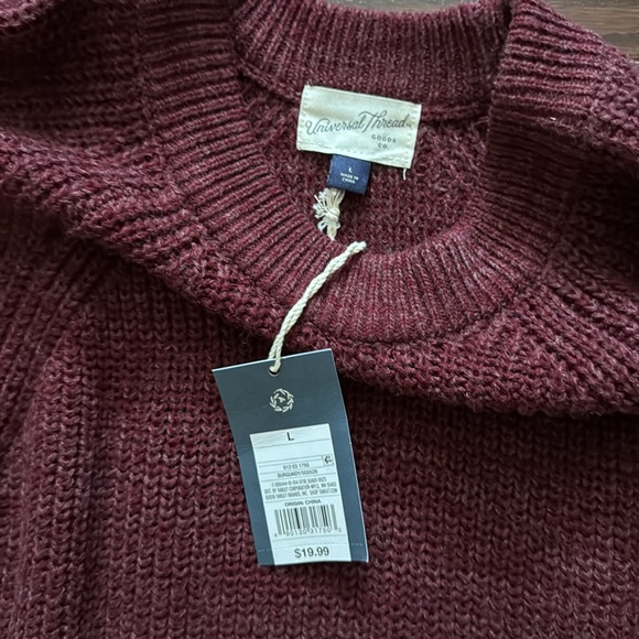 Universal Thread Sweater - Picture 2 of 2